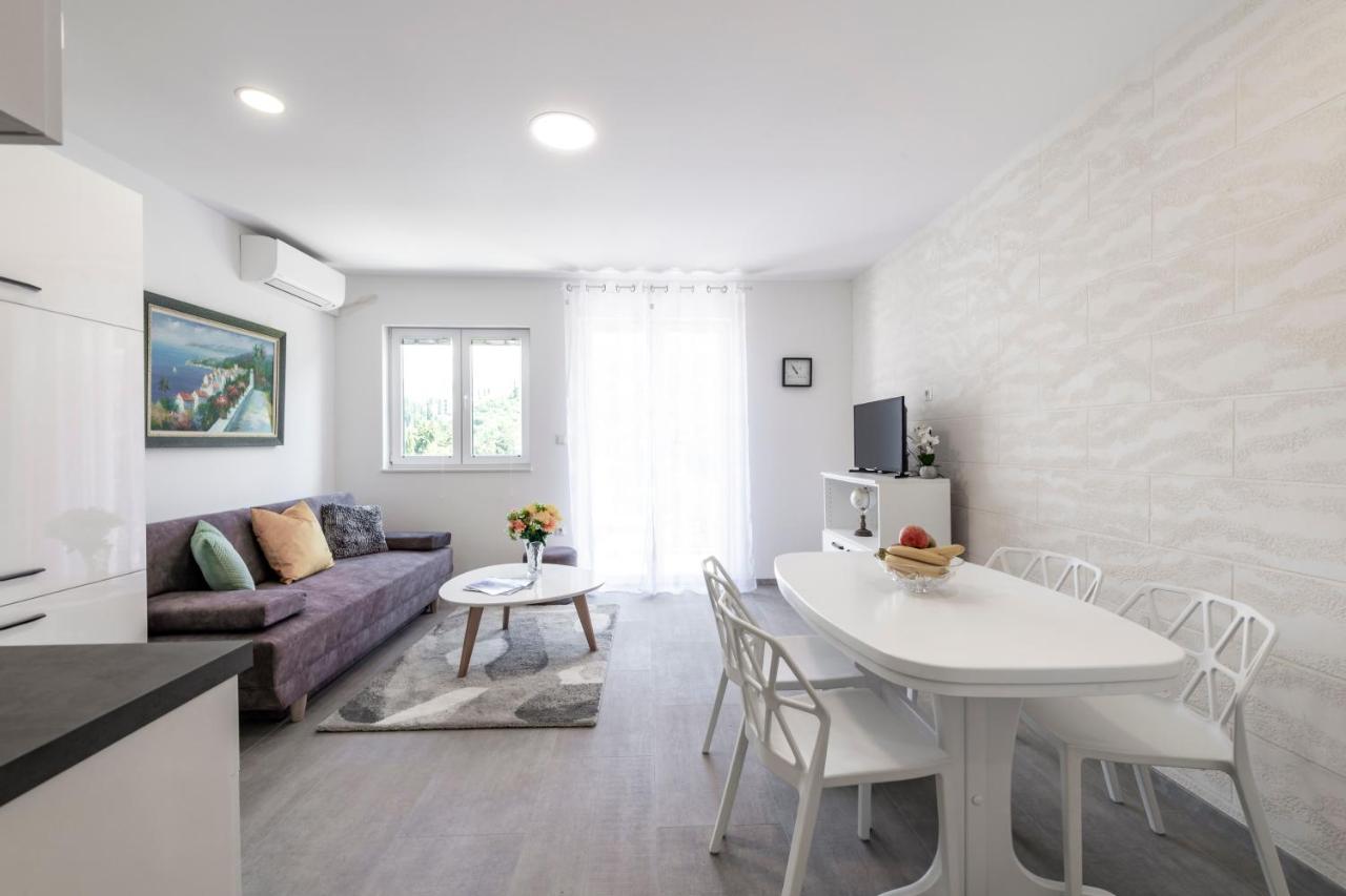 Apartment California